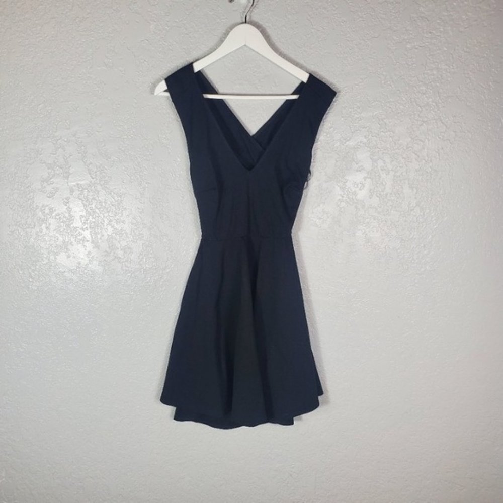 Lulus V-Neck Backless Black Skater Party Dress M - Picture 3 of 11